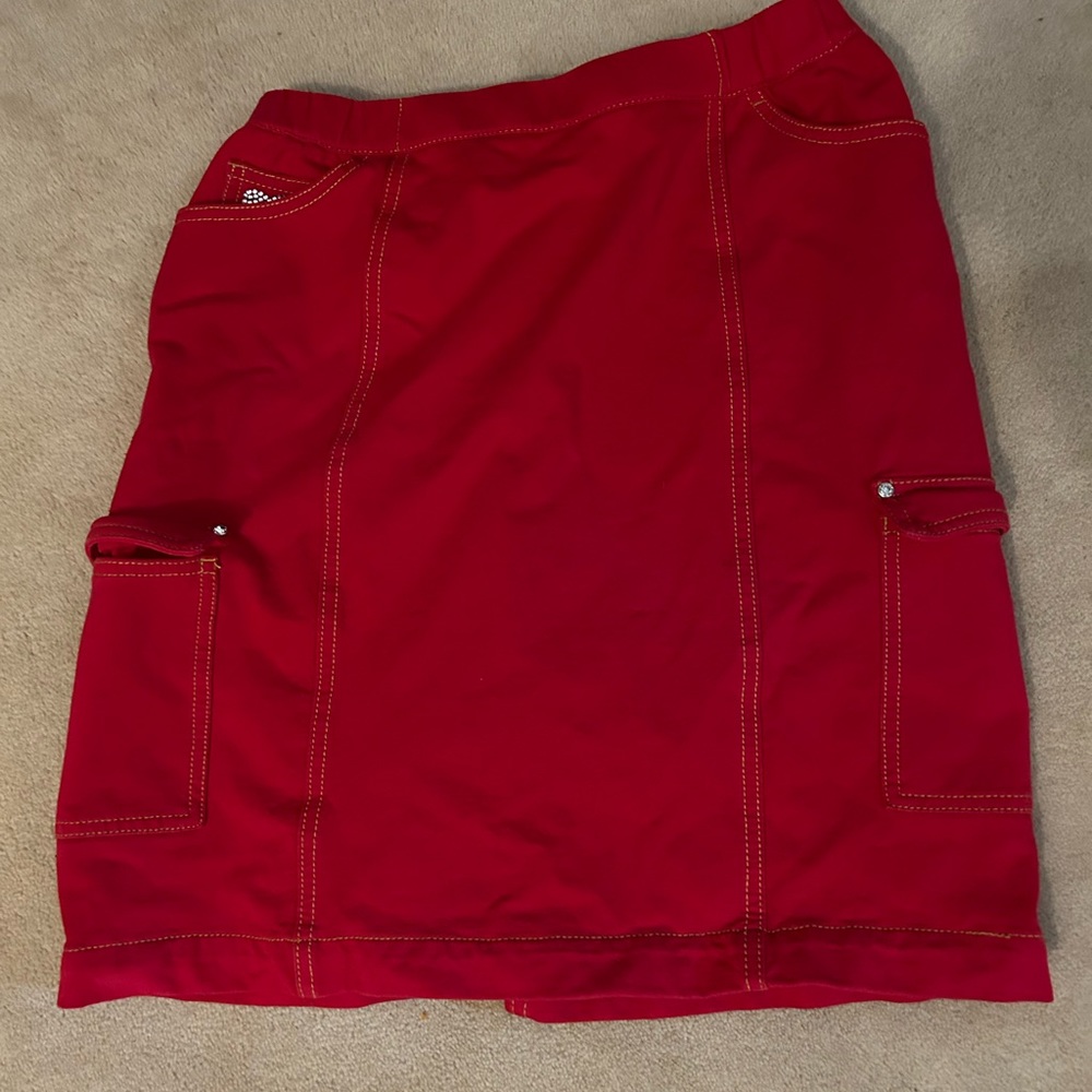Dream Jeanne’s skort by Qucker Factory rhinestone heart on pocket.
